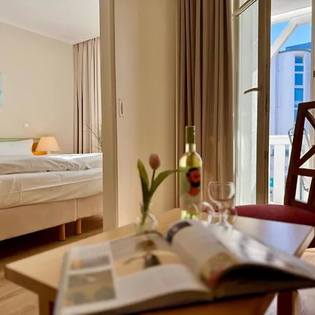 Im Seepark Auf Ruegen Nahe Ostseestrand Apartamento